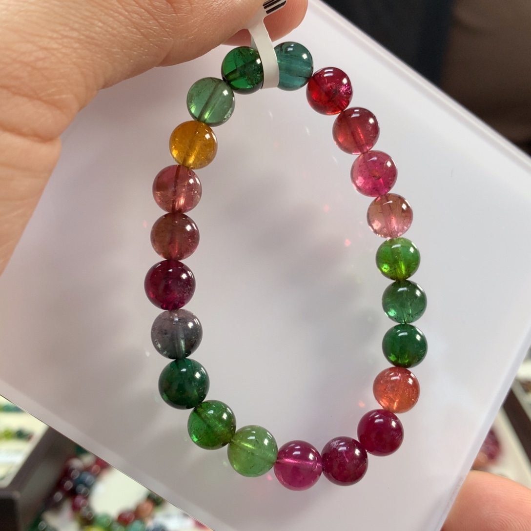 未镶嵌碧玺手链8.7左右