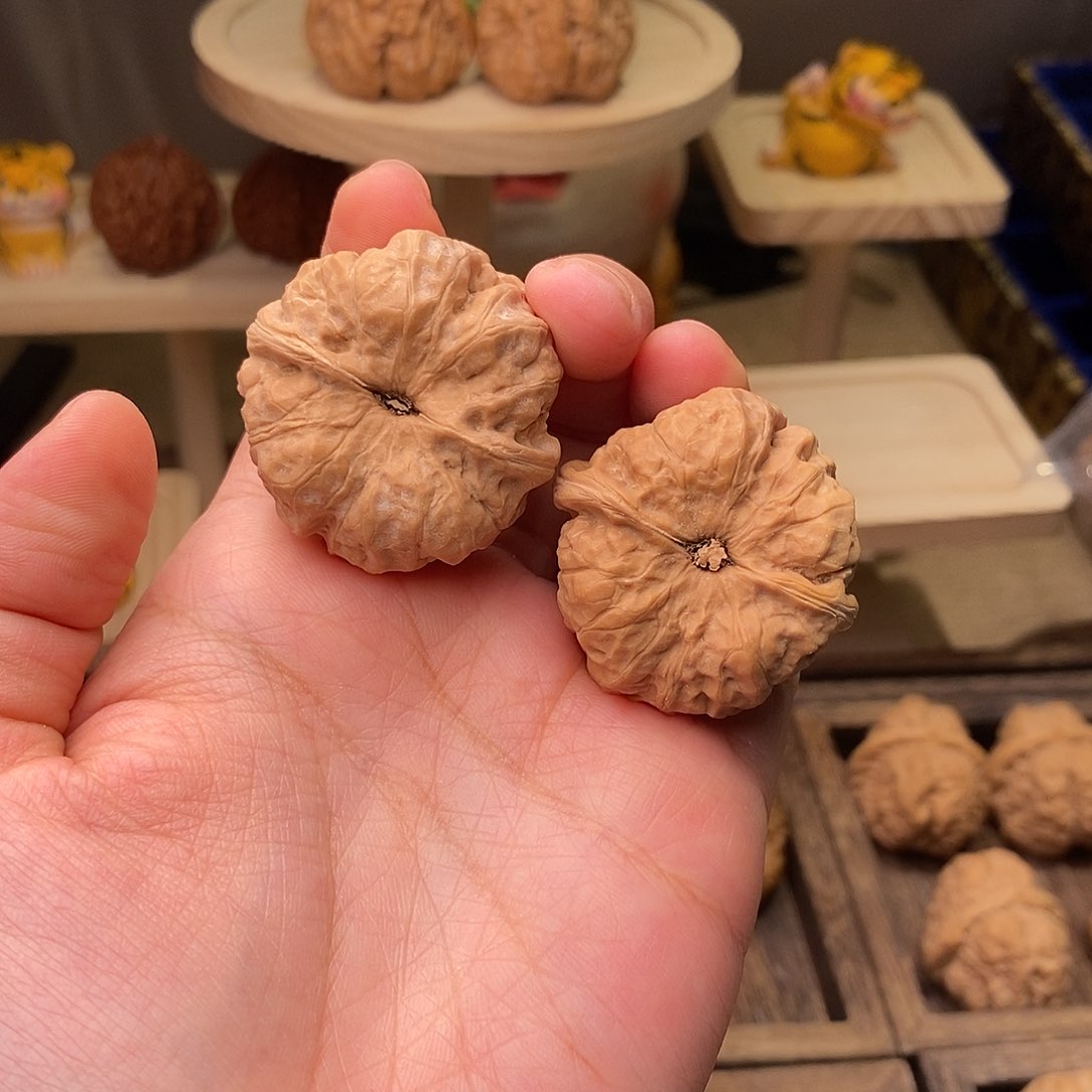 文玩核桃吊坠蛤蟆头37