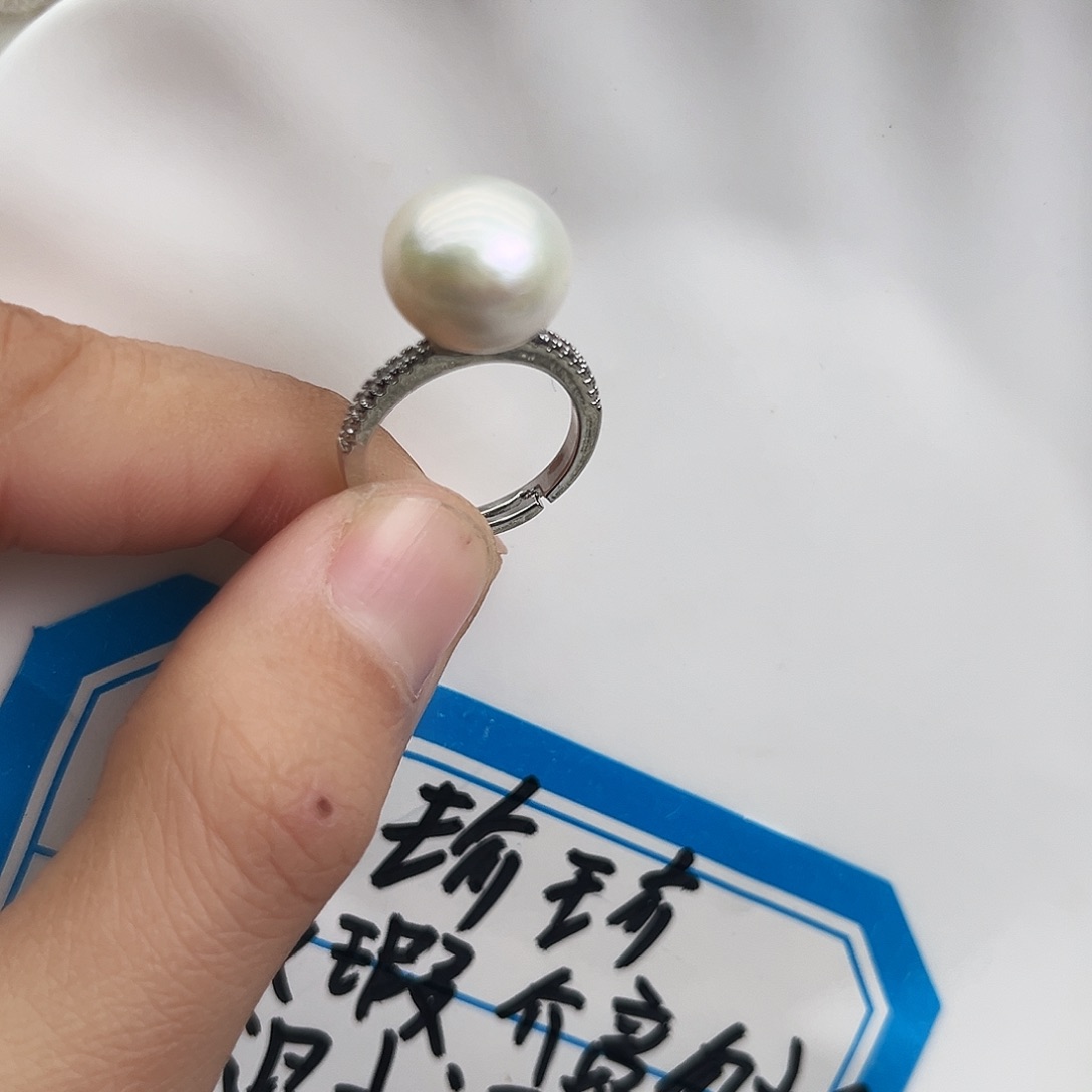 未镶嵌颈饰淡水珍珠