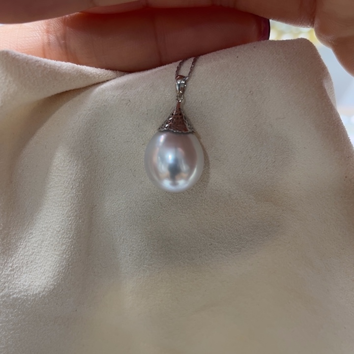 海水珍珠吊坠(不含链)18K金镶嵌