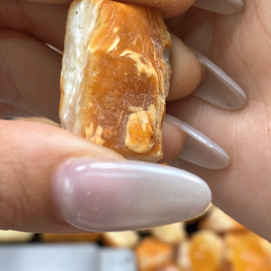 定制琥珀未镶嵌天然蜜蜡原石加工不退不换