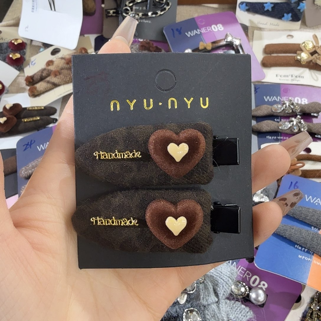 *****皮质铁合金夹子29