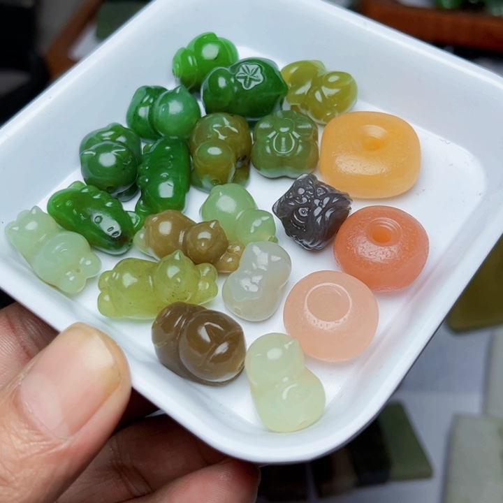 未镶嵌和田玉珠宝半成品随机发一个或挑一个