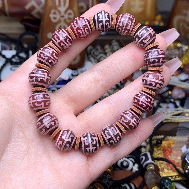 玛瑙/玉髓发一条未镶嵌