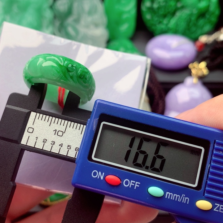 翡翠未镶嵌戒指A货