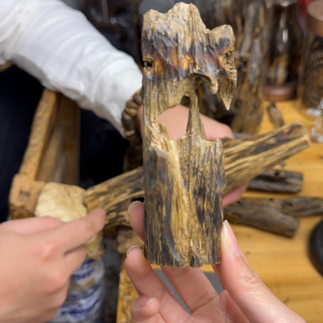 沉香沉香碎屑白棋品种块料33克