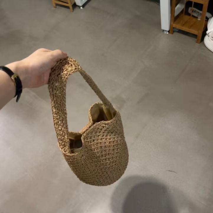 法式编织带暗扣圆水桶草包 X39