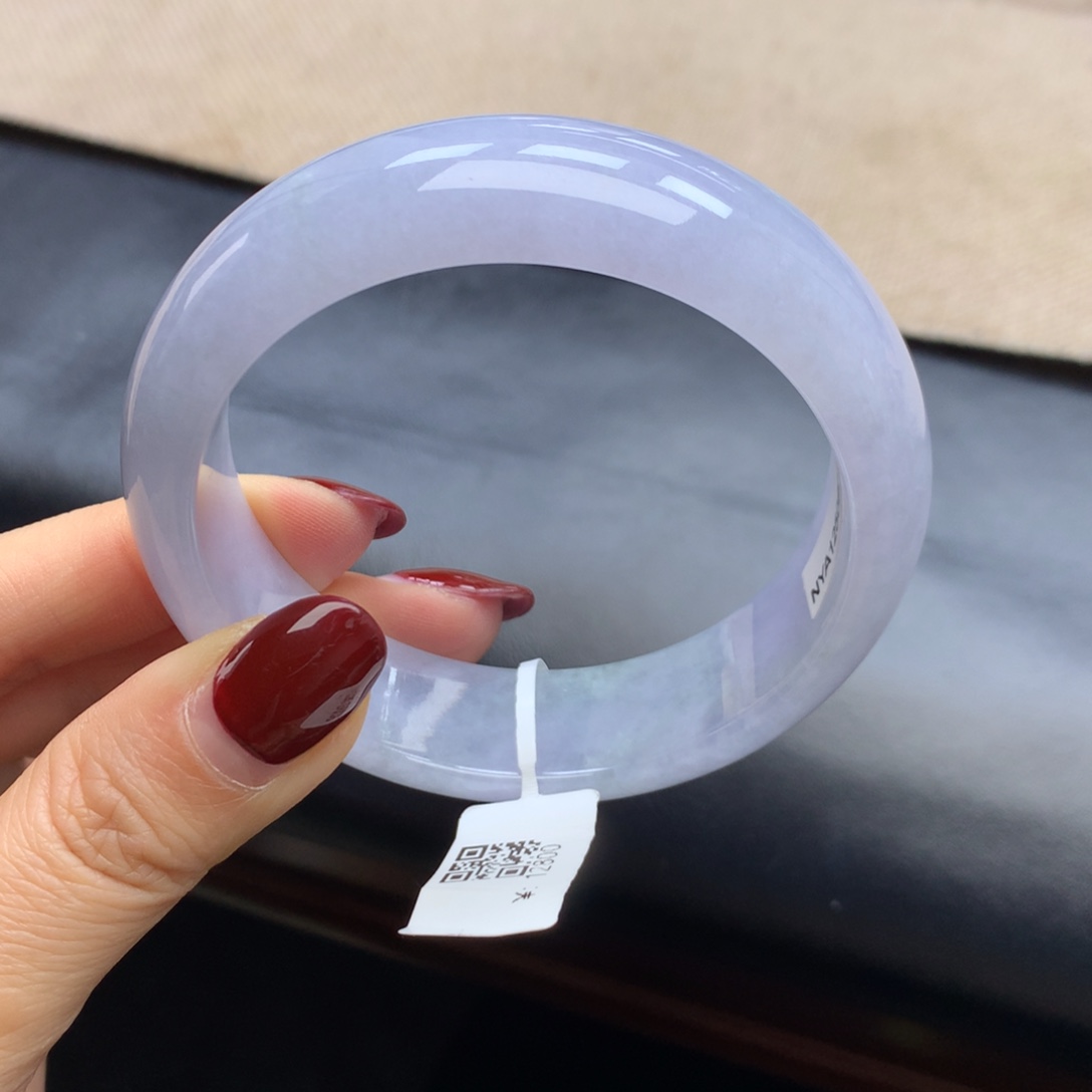 翡翠未镶嵌手镯轮胎