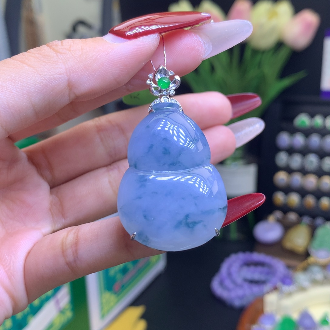 翡翠颈饰18K金镶嵌天然