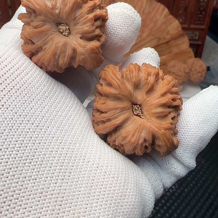 吊坠文玩核桃全品凹底南疆40