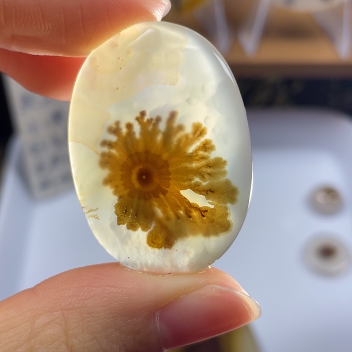 玛瑙/玉髓未镶嵌牌子