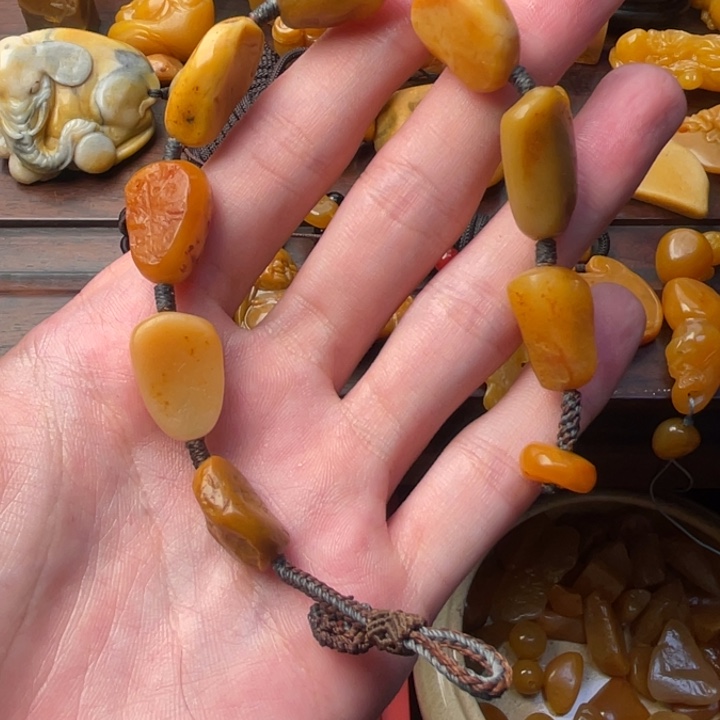 无铁合金才****寿山石