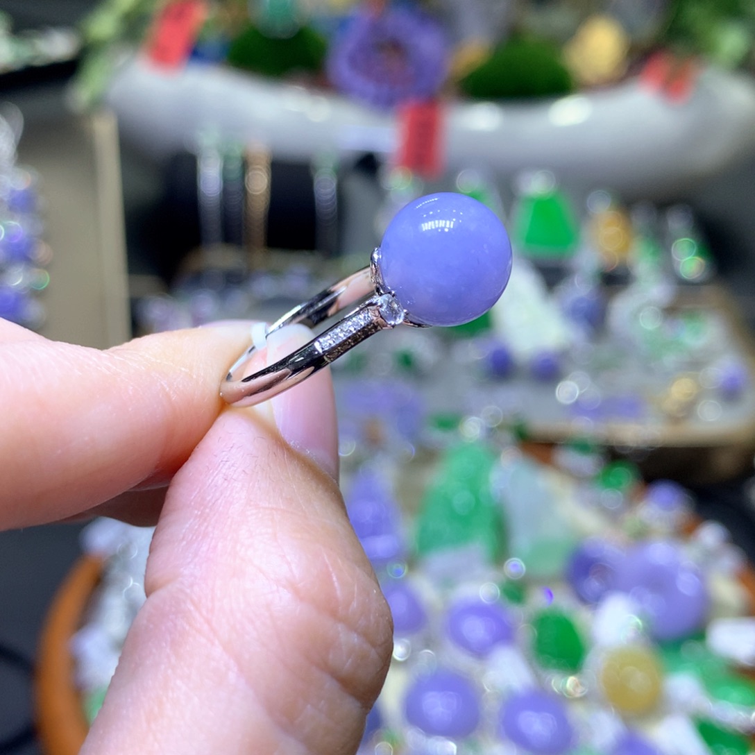 【闪购商品】翡翠颈饰18K金镶嵌翡翠吊坠项链