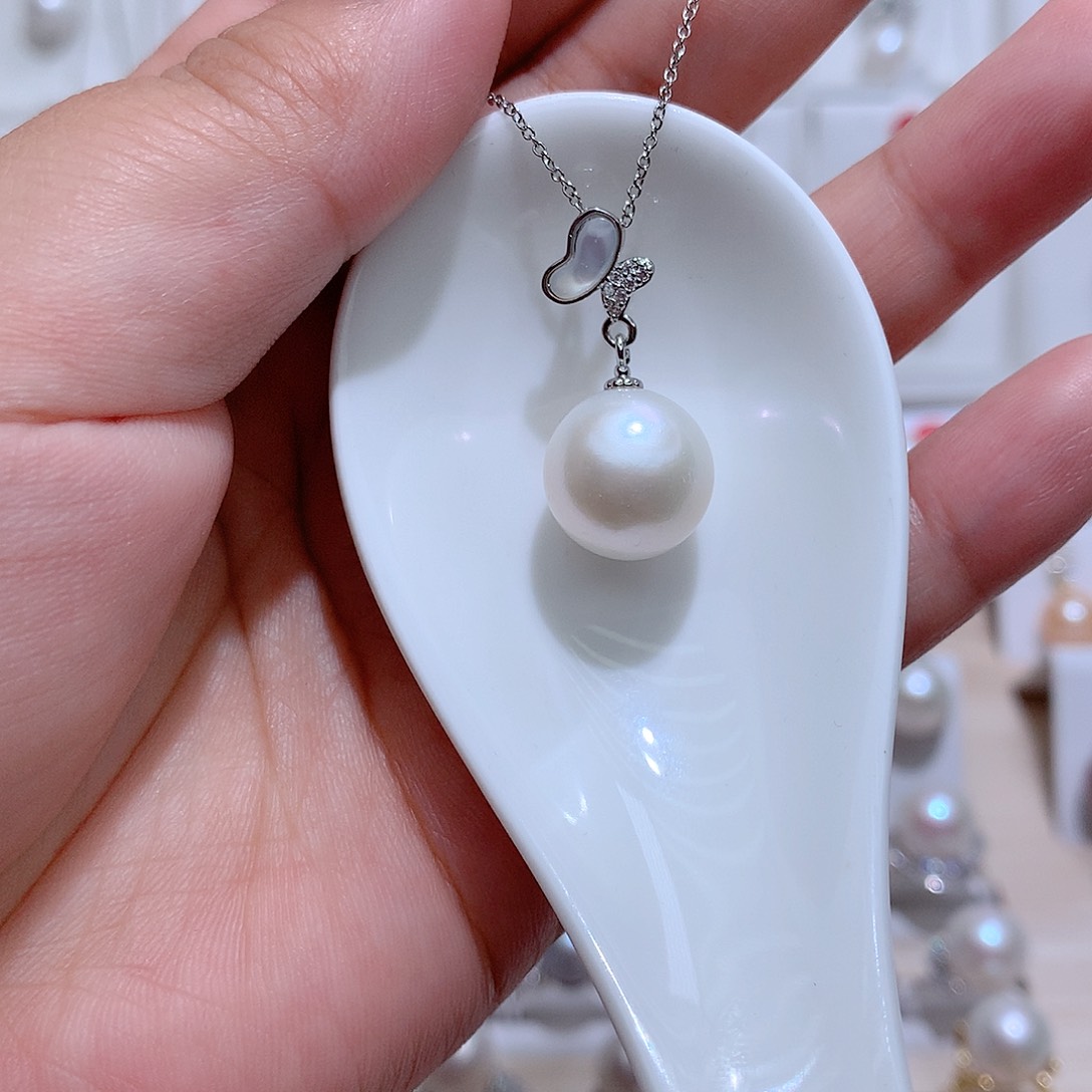 淡水珍珠未镶嵌吊坠(赠链)CC 13.2m m