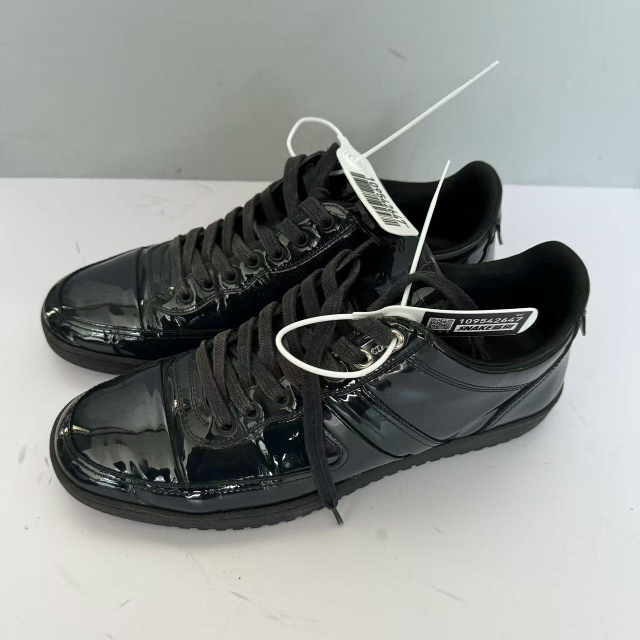 95新 DIOR/迪奥 42码 275 低帮 板鞋