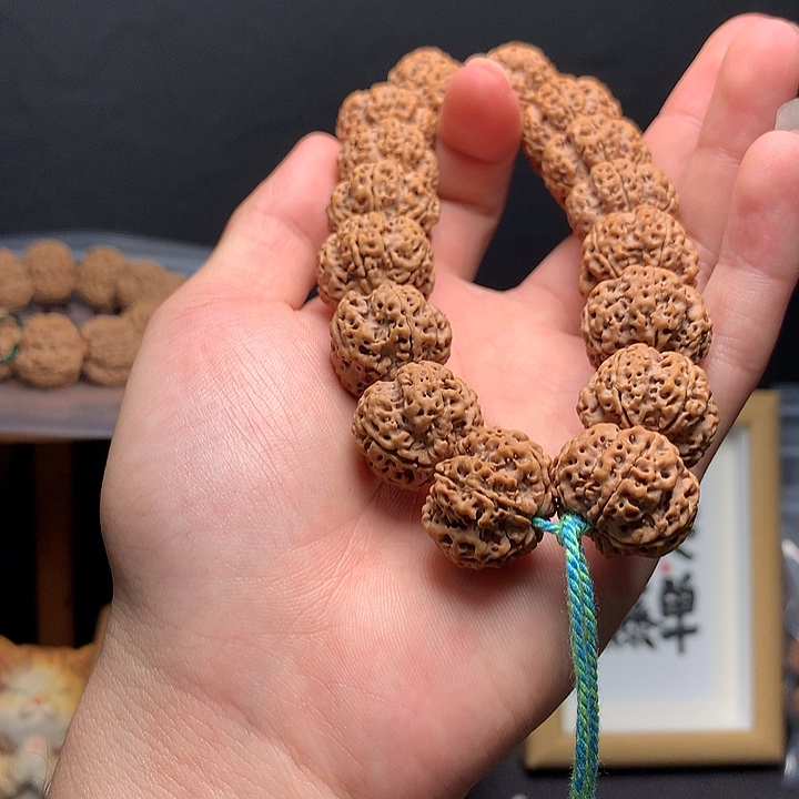 手串金刚菩提爆肉深沟蜂窝梅花21mm➕