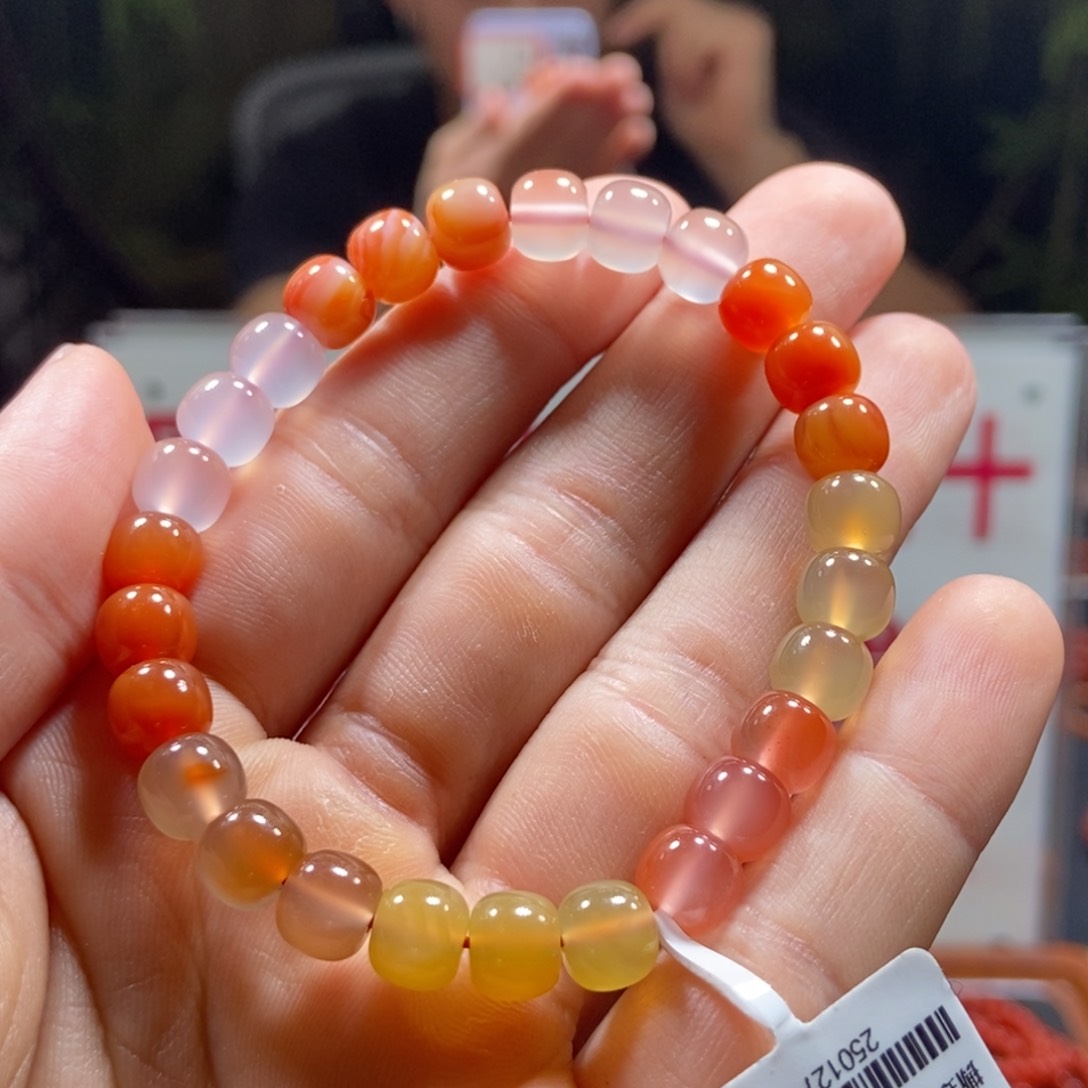 南红玛瑙7mm多宝老型手串未镶嵌