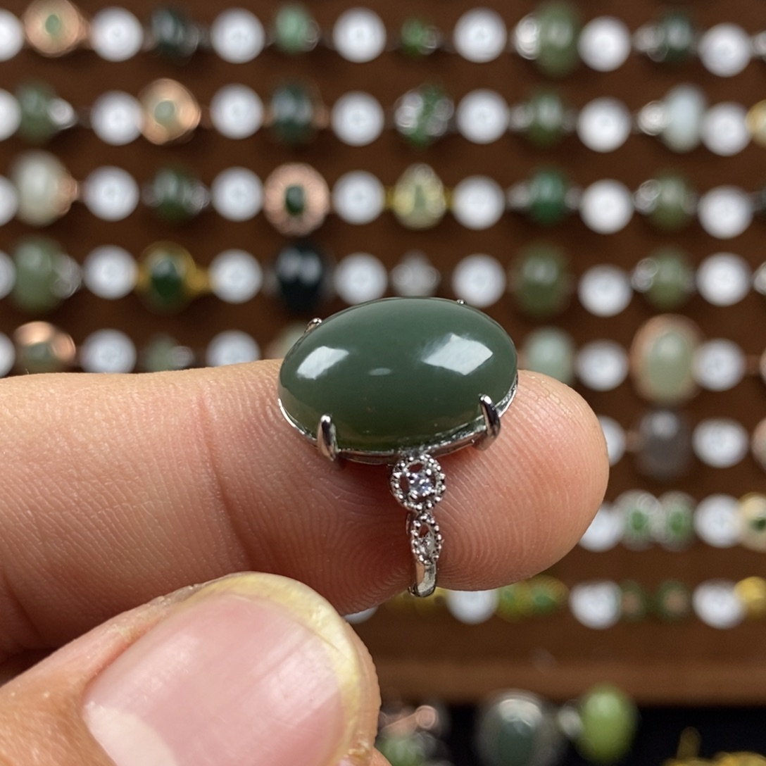 和田玉（青玉）戒指合金