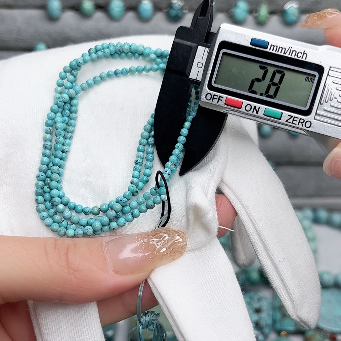 绿松石绿松石未镶嵌