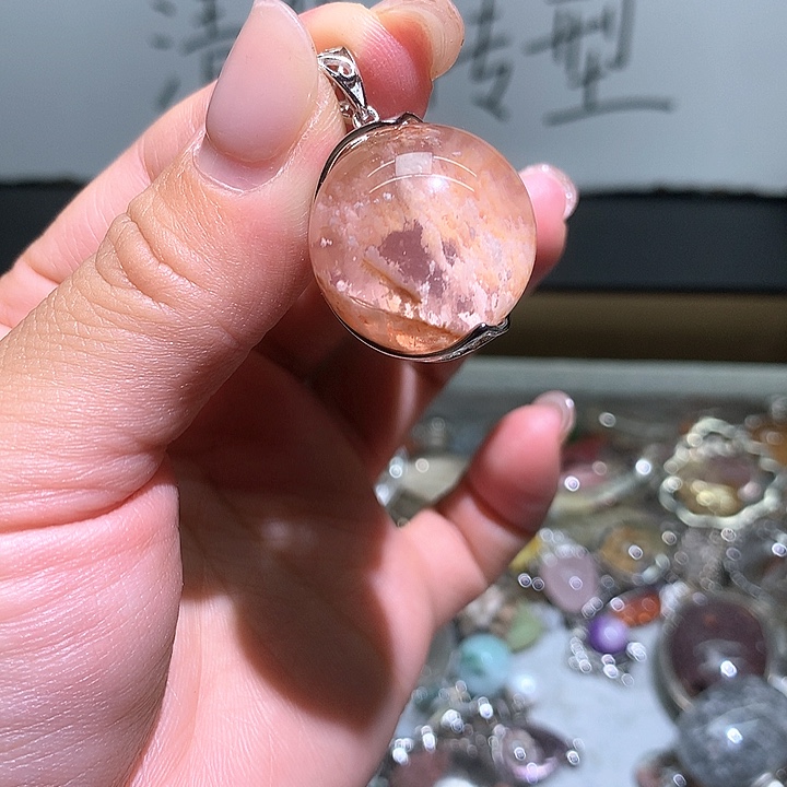 水晶吊坠银S925镶嵌水晶没****a
