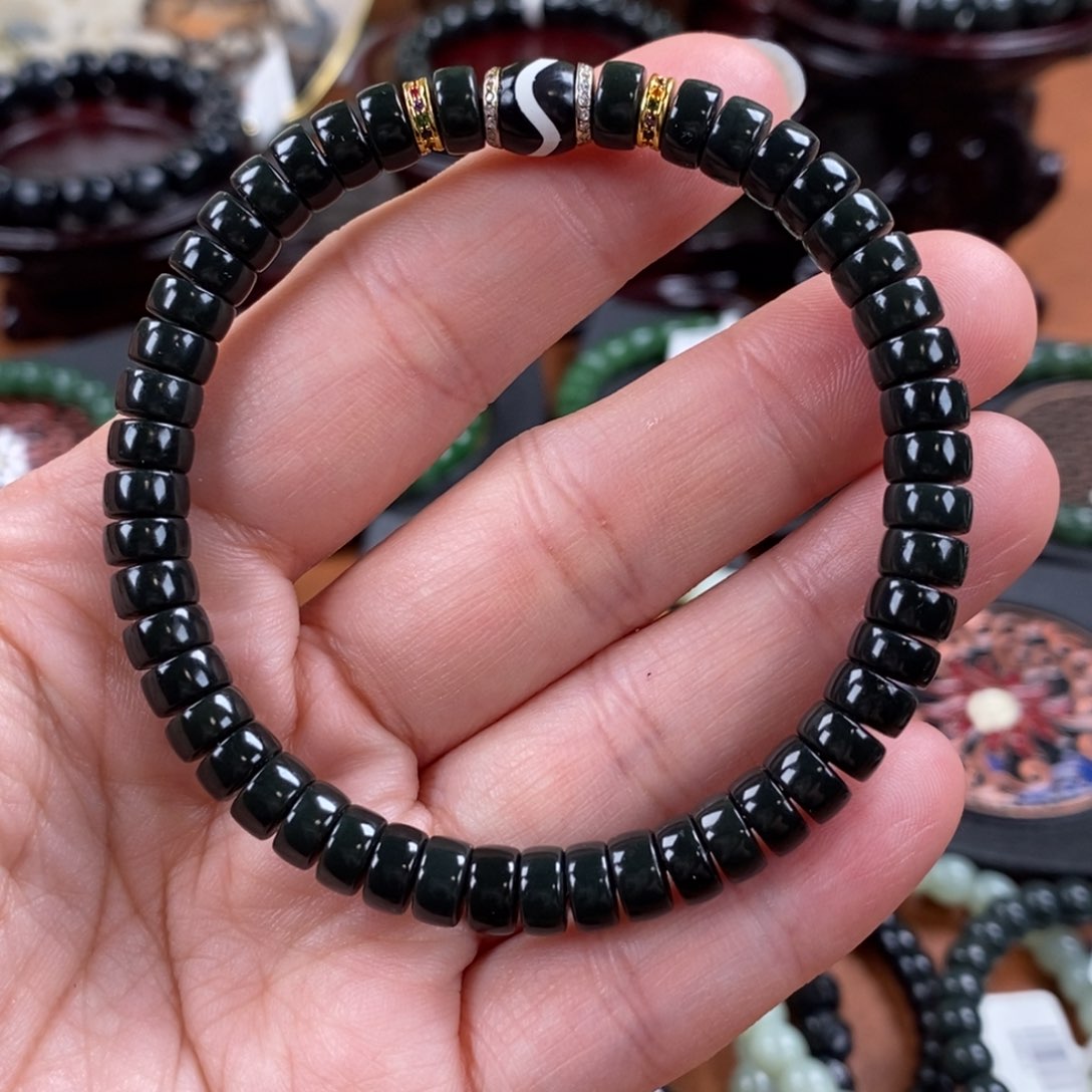 未镶嵌手链和田玉