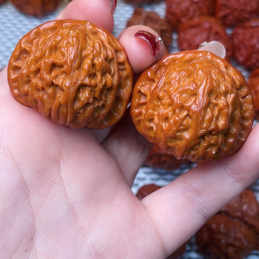 桃核吊坠文玩核桃 手把件 白狮子 40