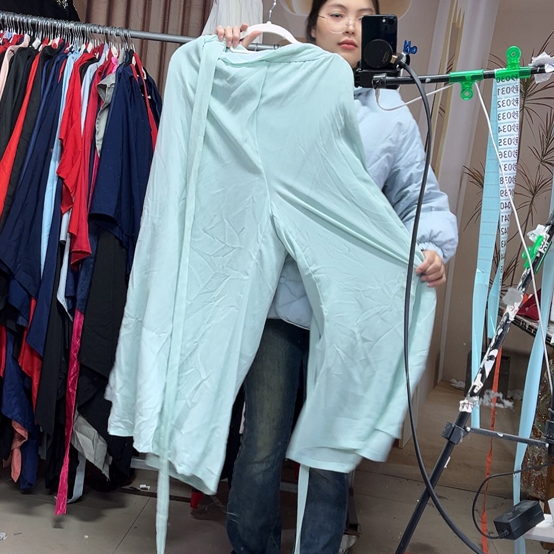 秒12绿色宋裤好看