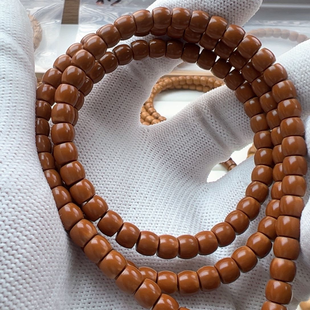 橄榄核手串5.9核尖红油核108