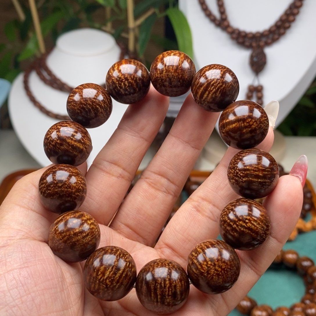 贡木手串/手链V****甜贡木1.8黑龙西瓜爆龙