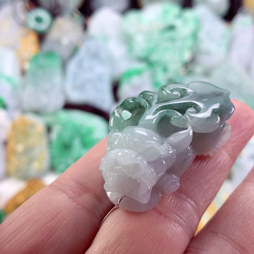 【闪购商品】翡翠吊坠(不含链)未镶嵌静****》