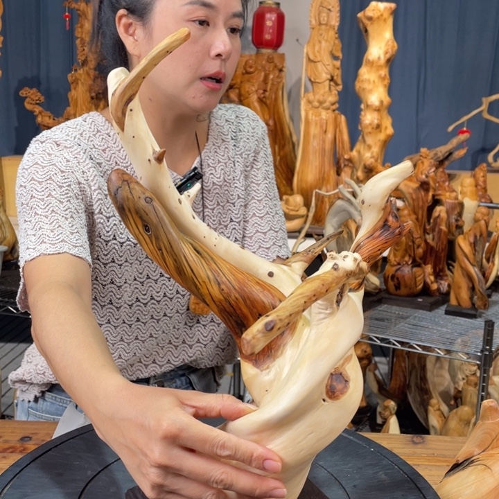 柏木（崖柏）随型飘枝