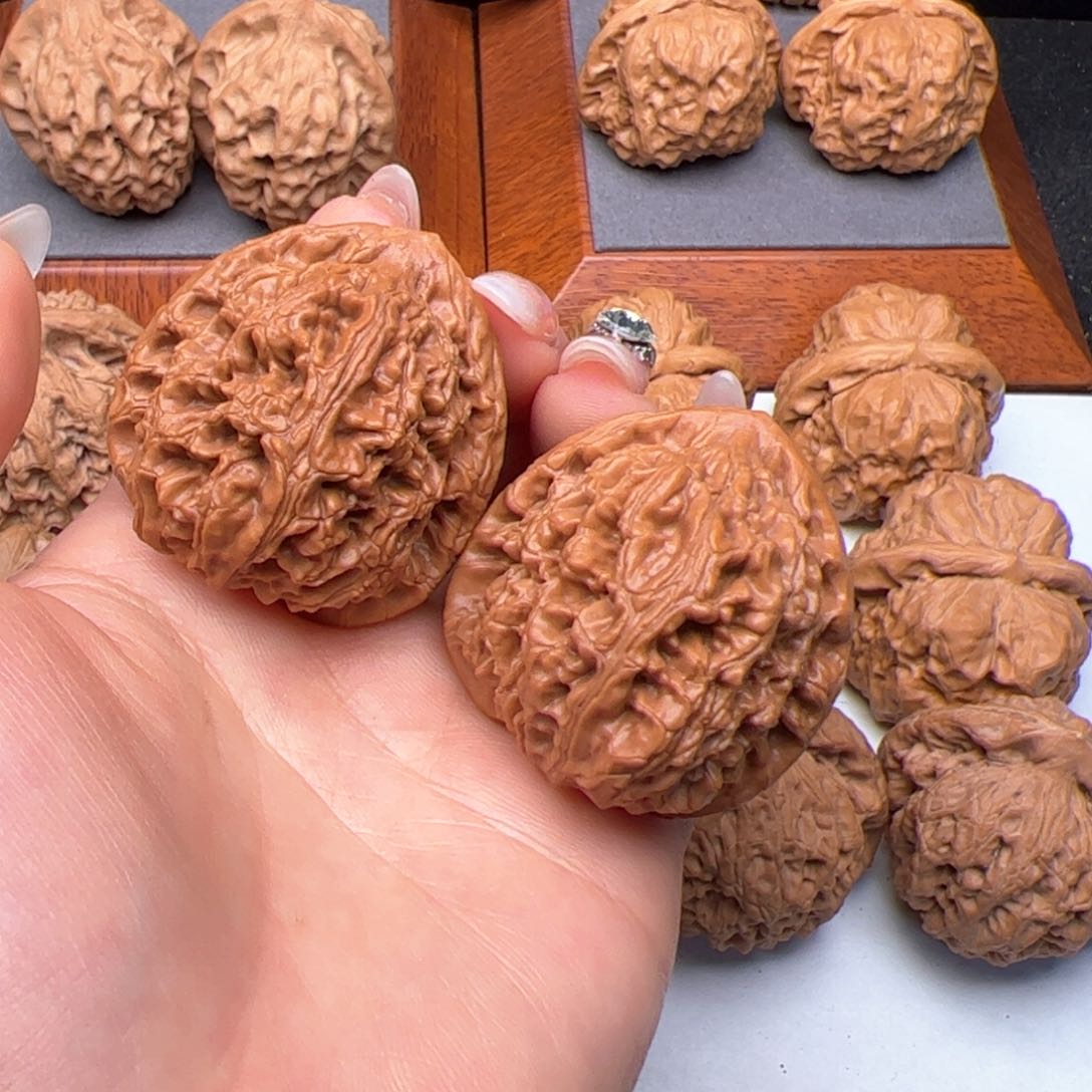 文玩核桃把件水龙纹39