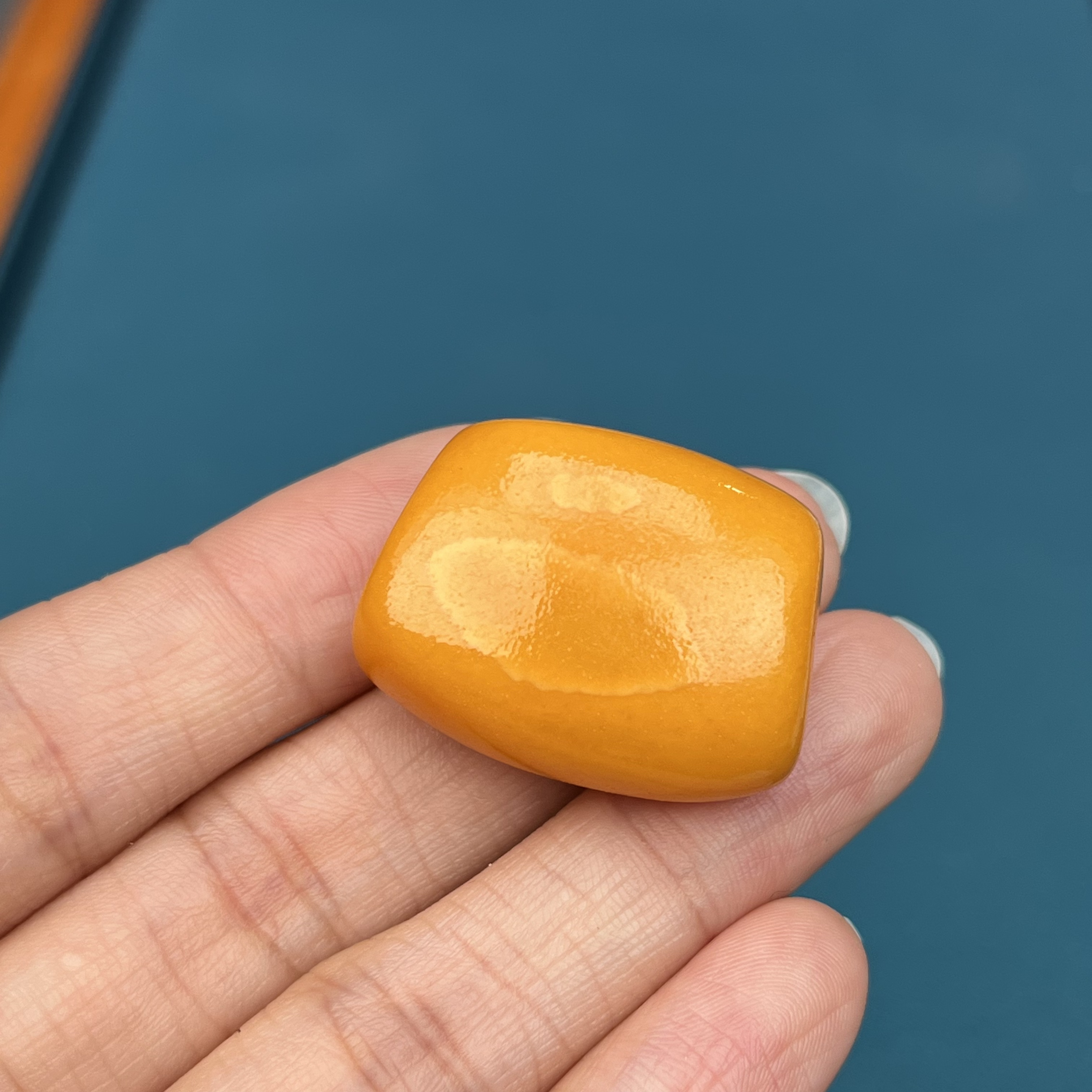 Y3638天然原矿蜜蜡老蜡枣珠28.2x13mm抖音基地质检发货