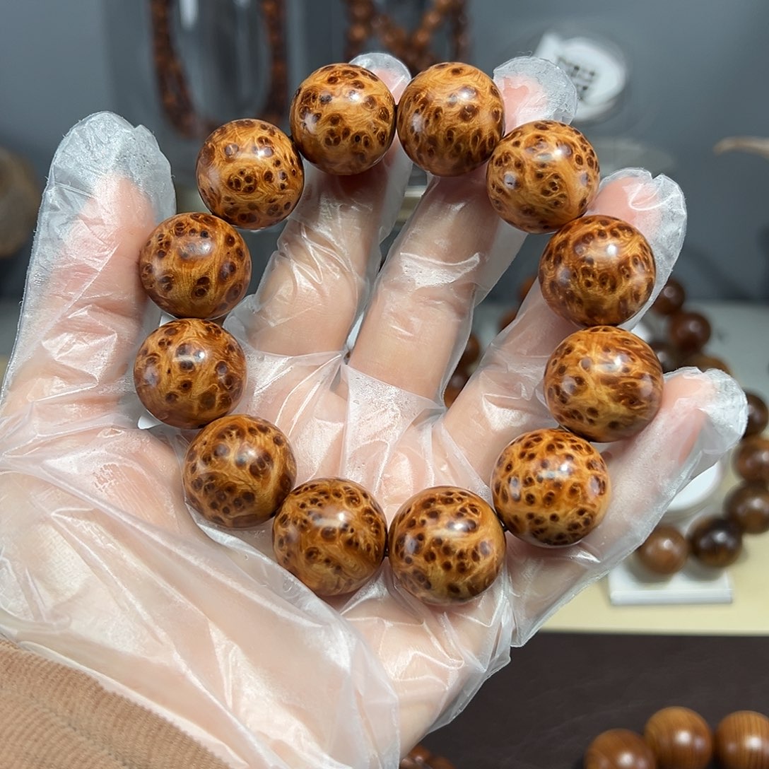 柏木（崖柏）2.0爆满瘤疤典藏级