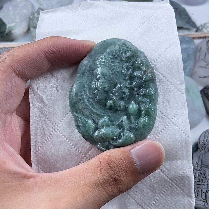 定制翡翠未镶嵌吊坠