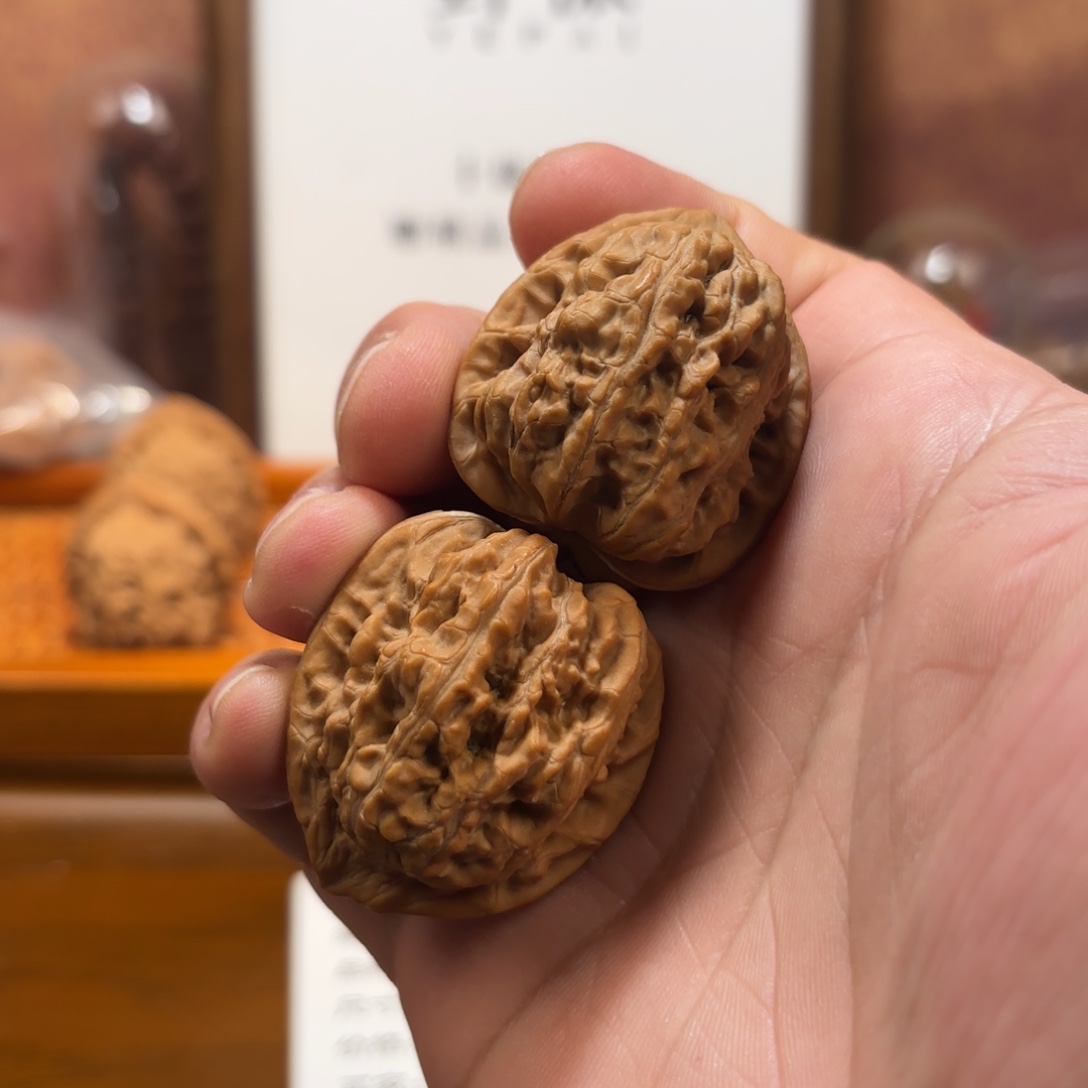 吊坠文玩核桃赤龙鸡心Q6056