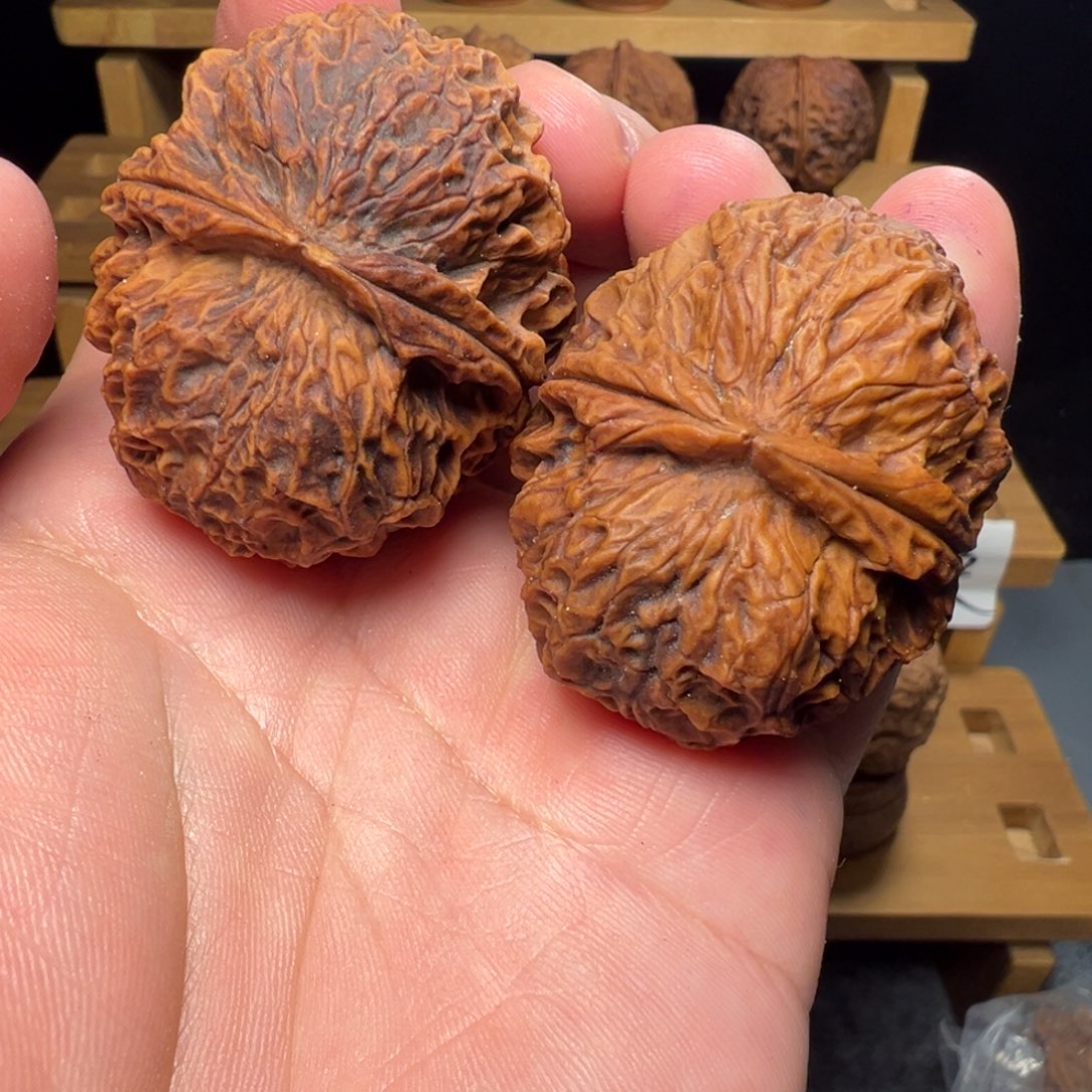 文玩核桃吊坠聚宝金蟾45mm