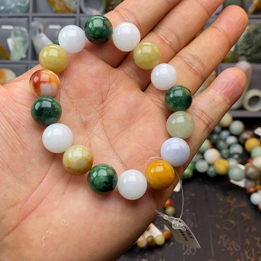 翡翠手串未镶嵌多宝