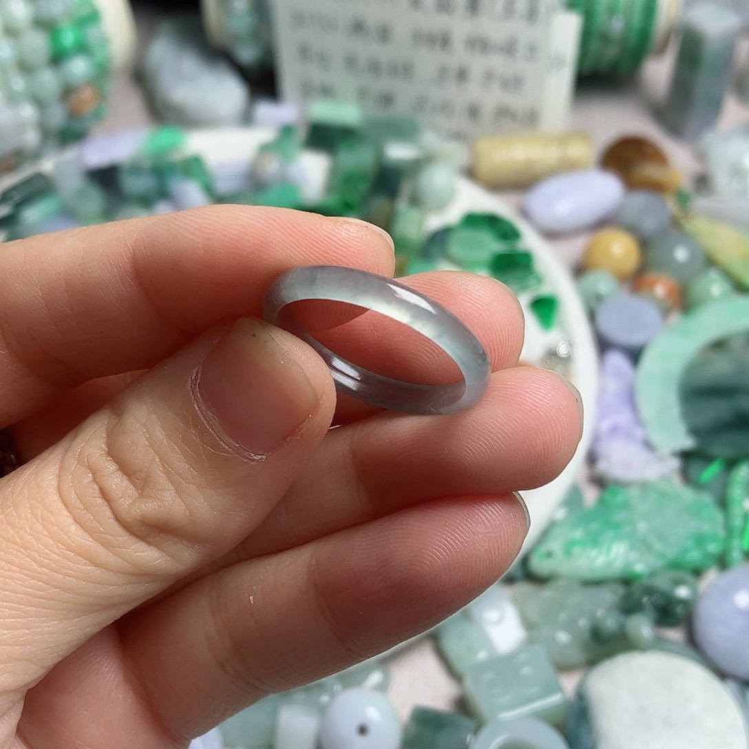 翡翠颈饰未镶嵌卡19.6