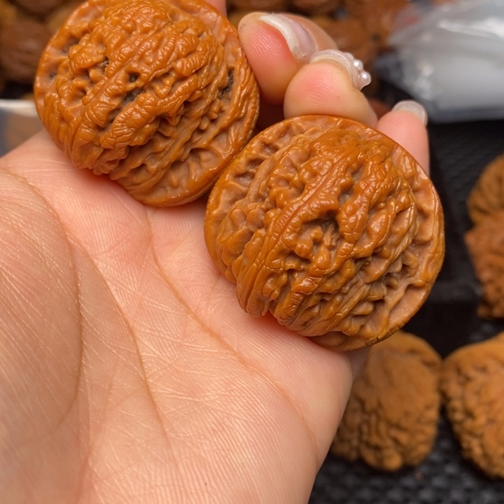 A*蛋秦岭野生文玩核桃28