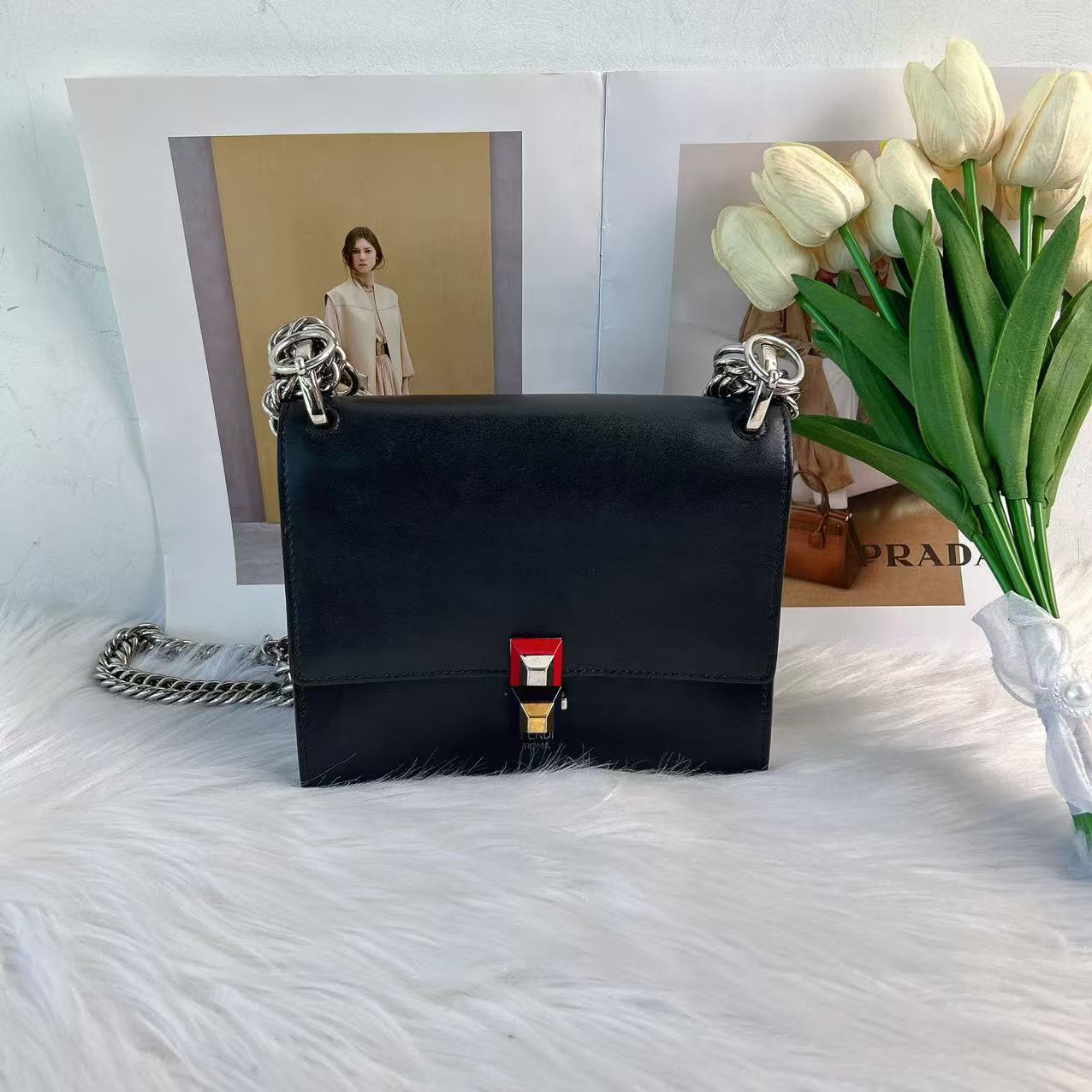95新 FENDI/芬迪 芬迪 b1254黑色百搭款饼干包