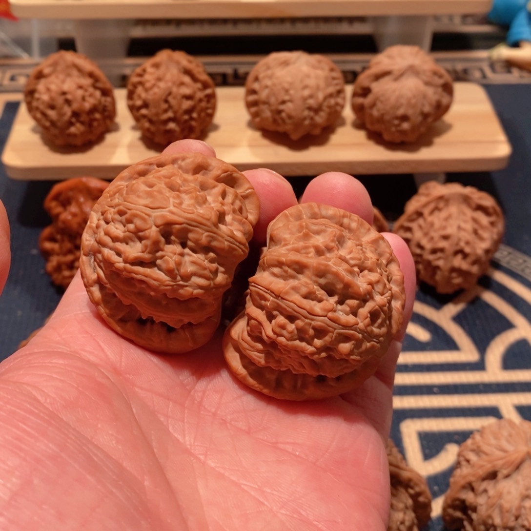 文玩核桃吊坠D**Z白狮子43