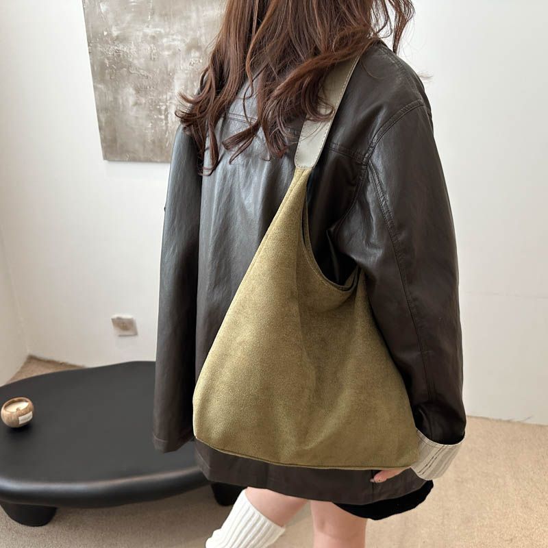 小众绒面包包女2025新款时尚大容量单肩腋下包复古百搭通勤托特s