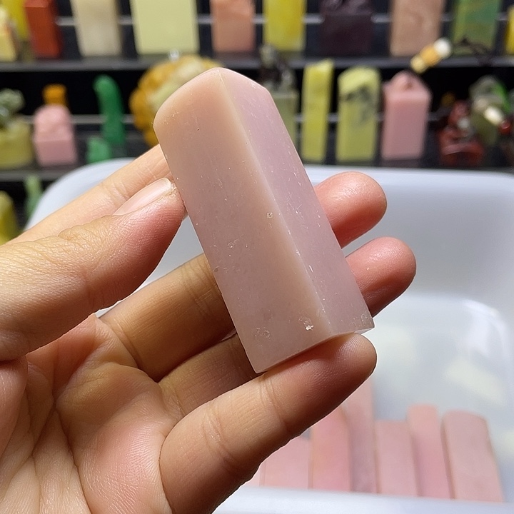 很***来青田石印石粉冻素章