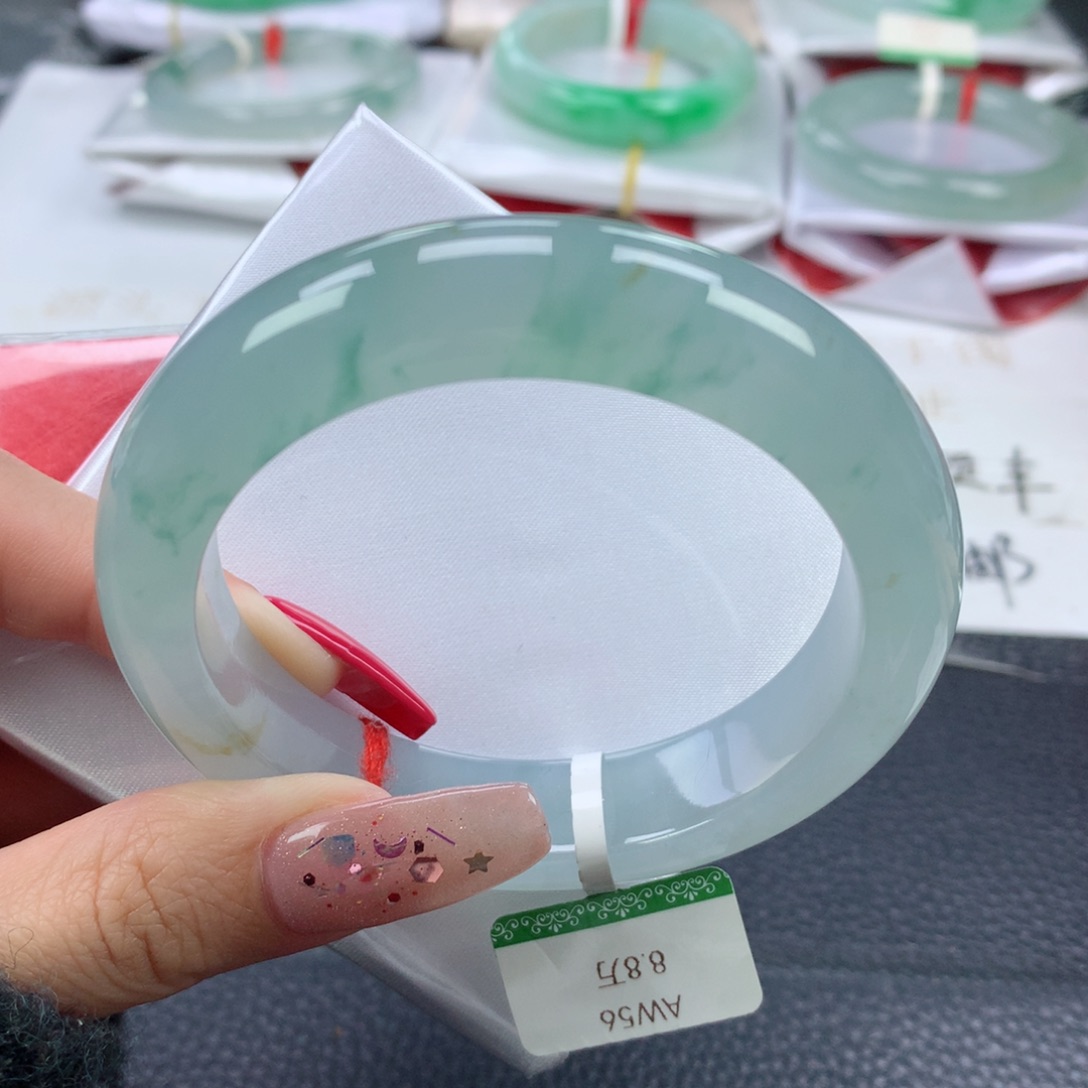 翡翠手镯未镶嵌56.3正圈