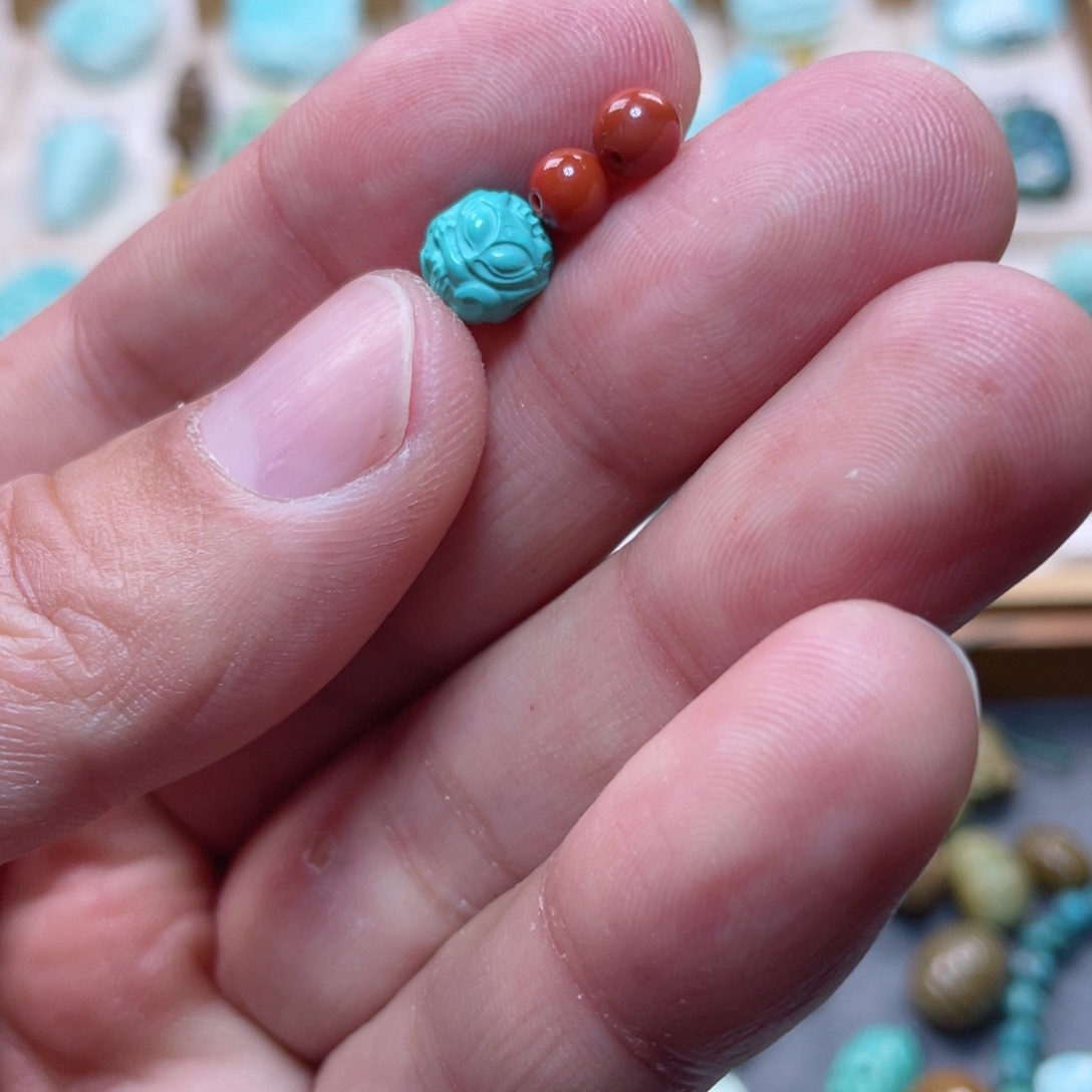 南红玛瑙配饰未镶嵌_***春