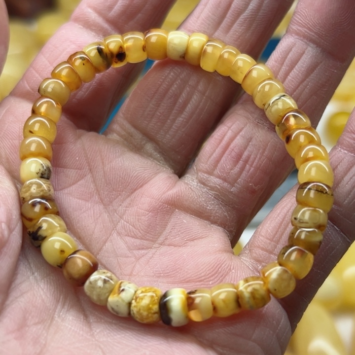 琥珀（矿物珀）手串未镶嵌