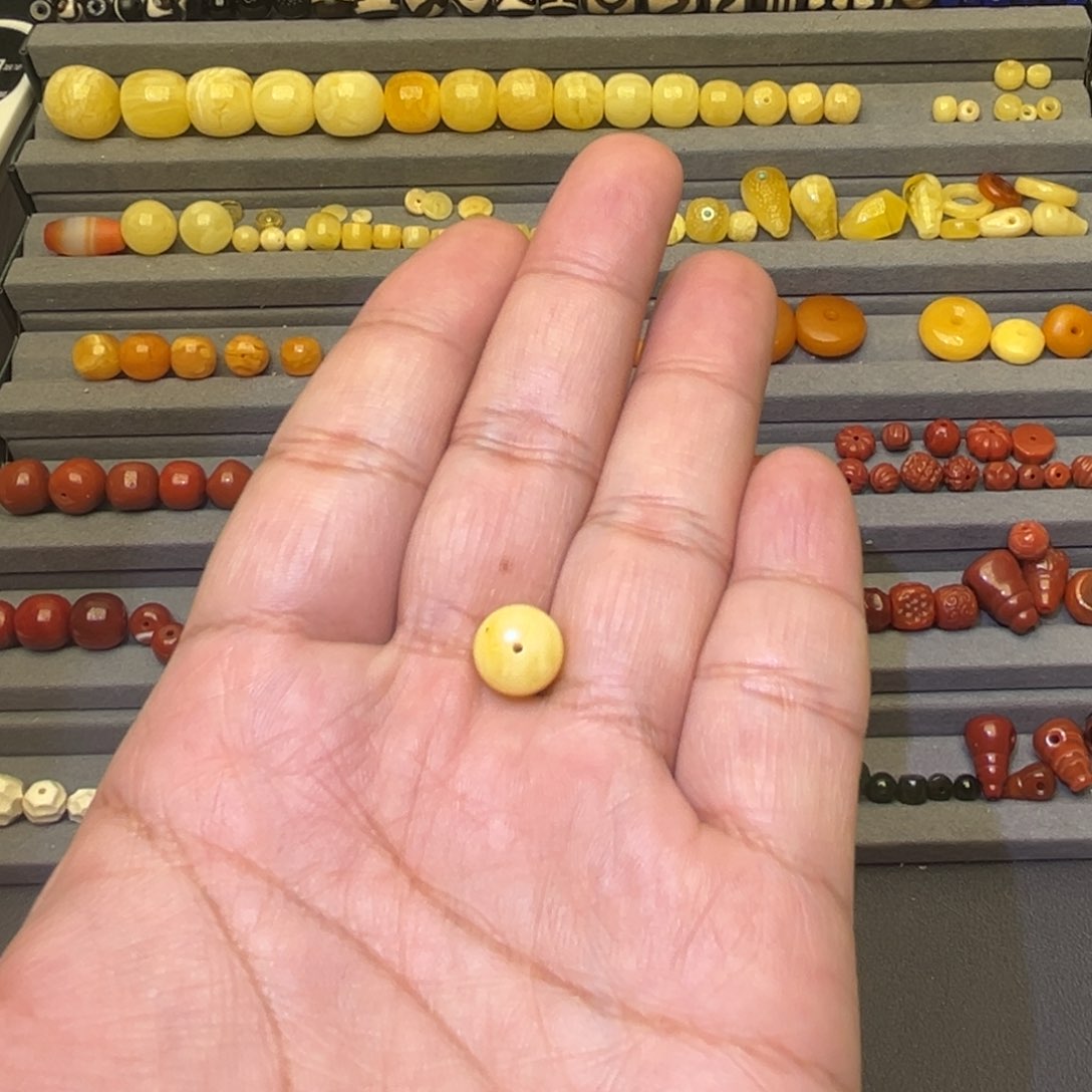 蜜蜡颈饰未镶嵌稳*