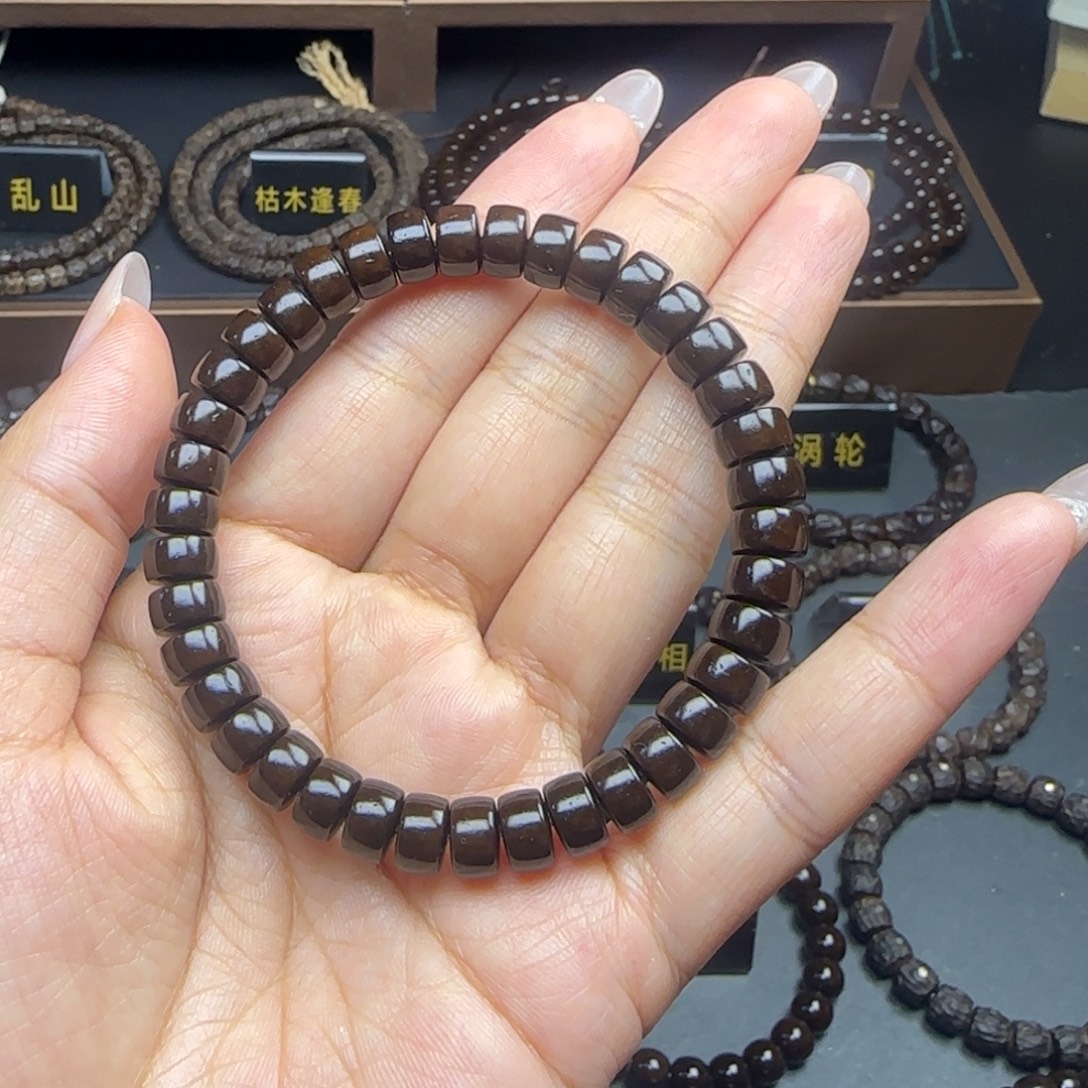 李***椰蒂吊坠85药片108脖挂