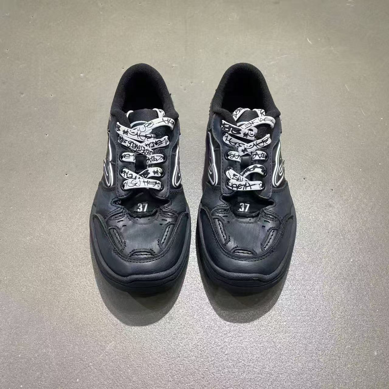 25新款ba家擦色牛皮板鞋